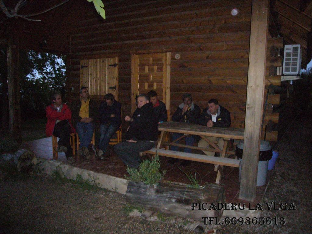Cabana De Madera La Encina Burunchel Zewnętrze zdjęcie