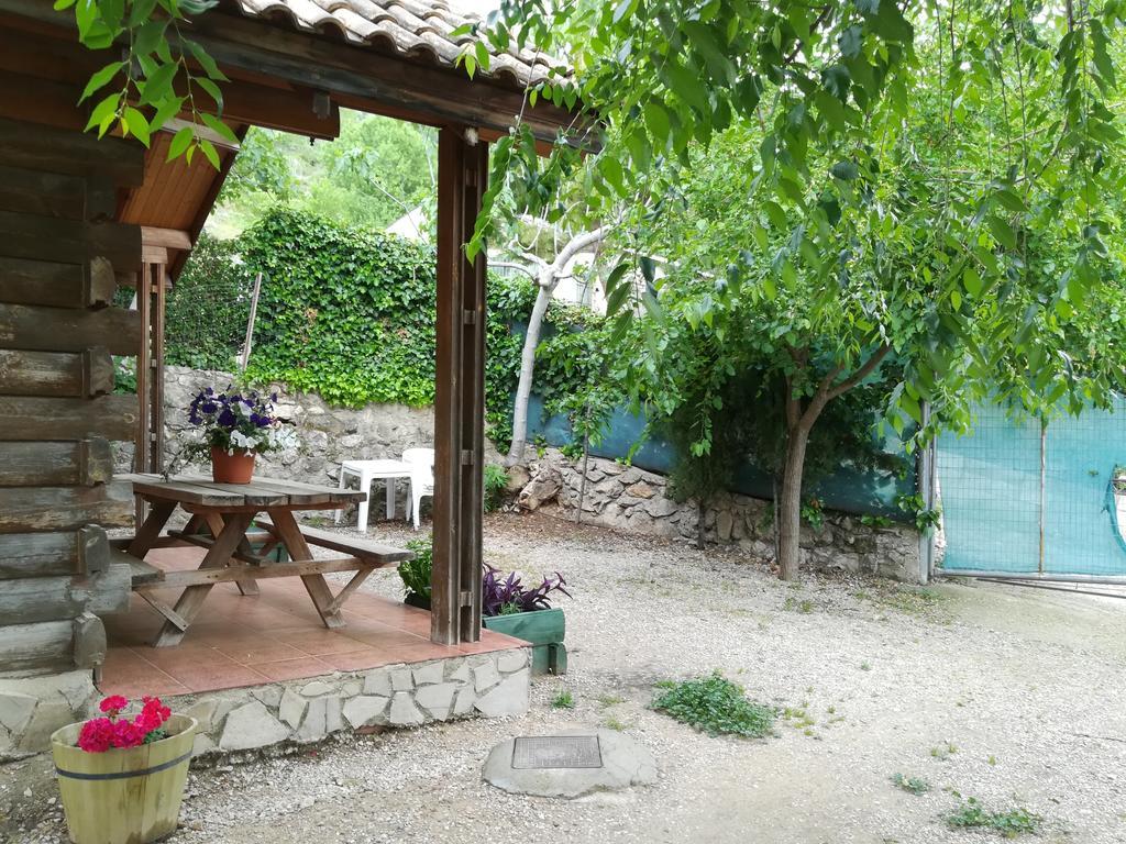 Cabana De Madera La Encina Burunchel Zewnętrze zdjęcie